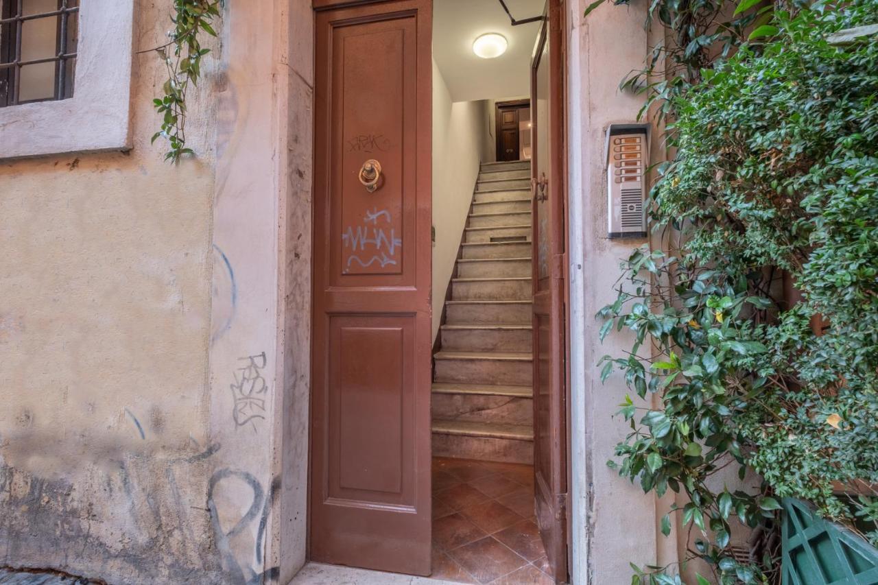 Apartament Trastevere In Charme Rzym Zewnętrze zdjęcie